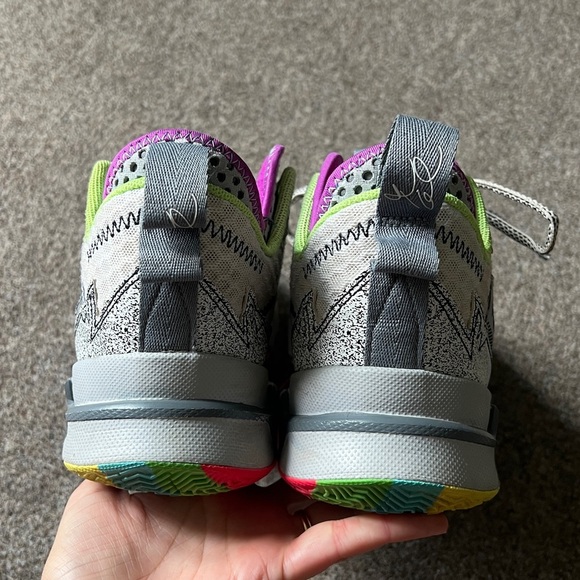 Air Jordan WHY NOT ZERO.3 Zer0 Noise Basketball Sneakers Boys Size 7 Youth - Picture 6 of 14